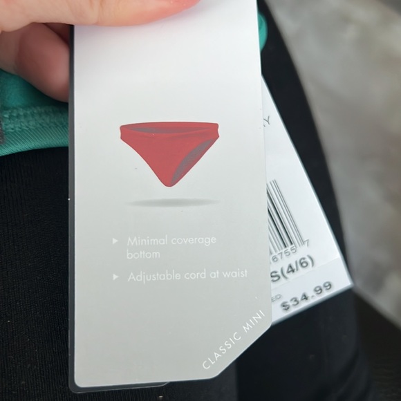 TYR - Swim suit - Picture 4 of 5